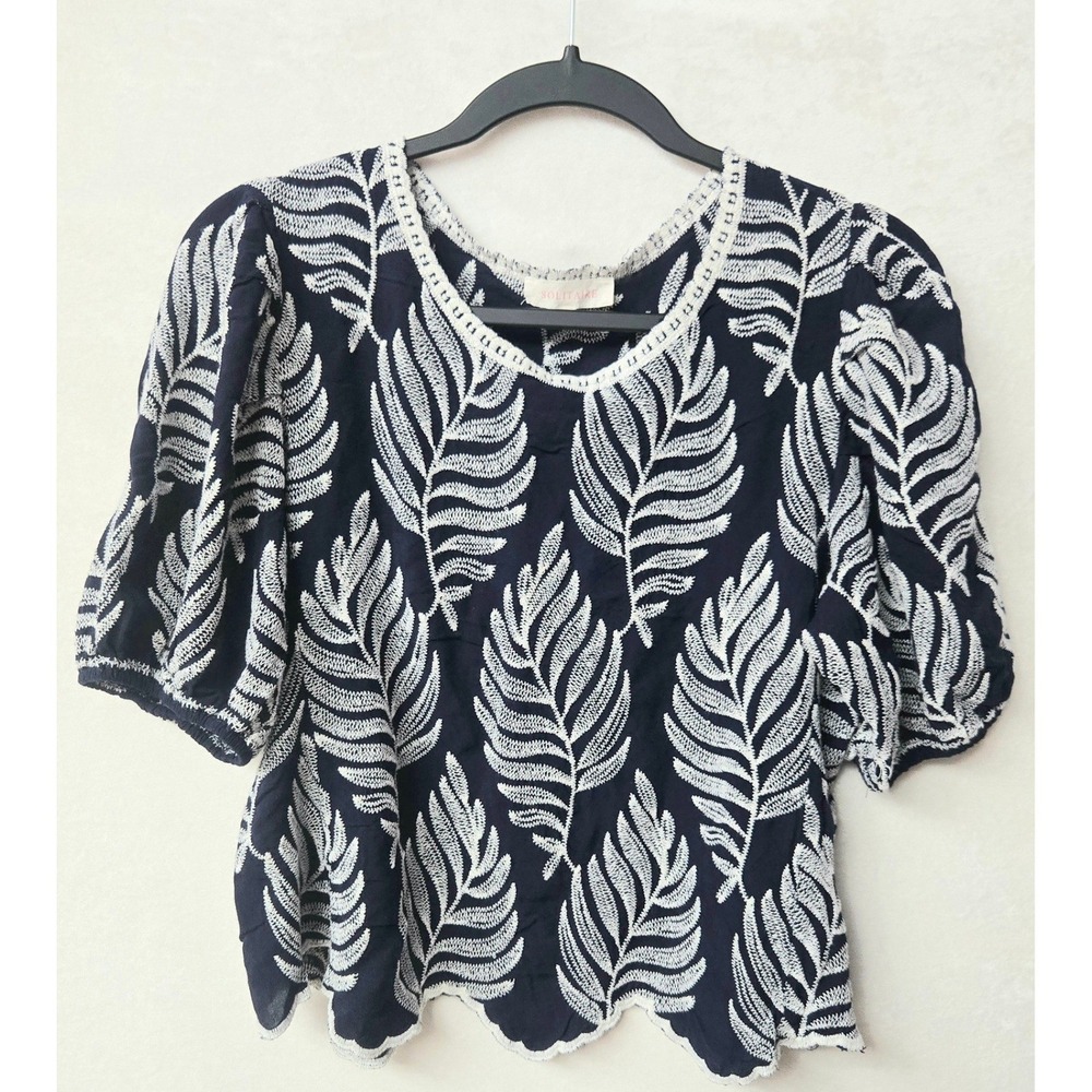 Solitaire Blouse Navy Blue White Leaf Embroidered Puff Sleeve Scallop Hem L Boho